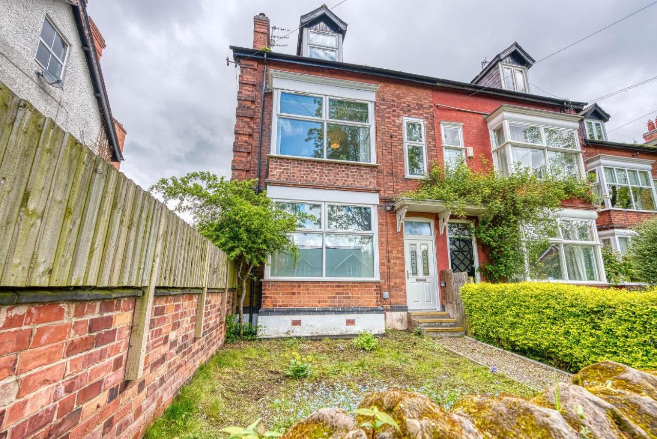 Spacious Nottingham Abode - Sleeps 16 Exteriör bild