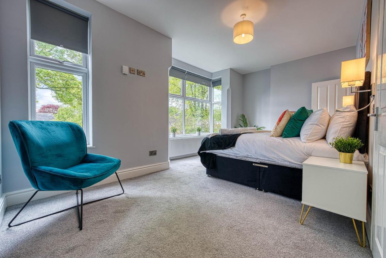 Spacious Nottingham Abode - Sleeps 16 Exteriör bild